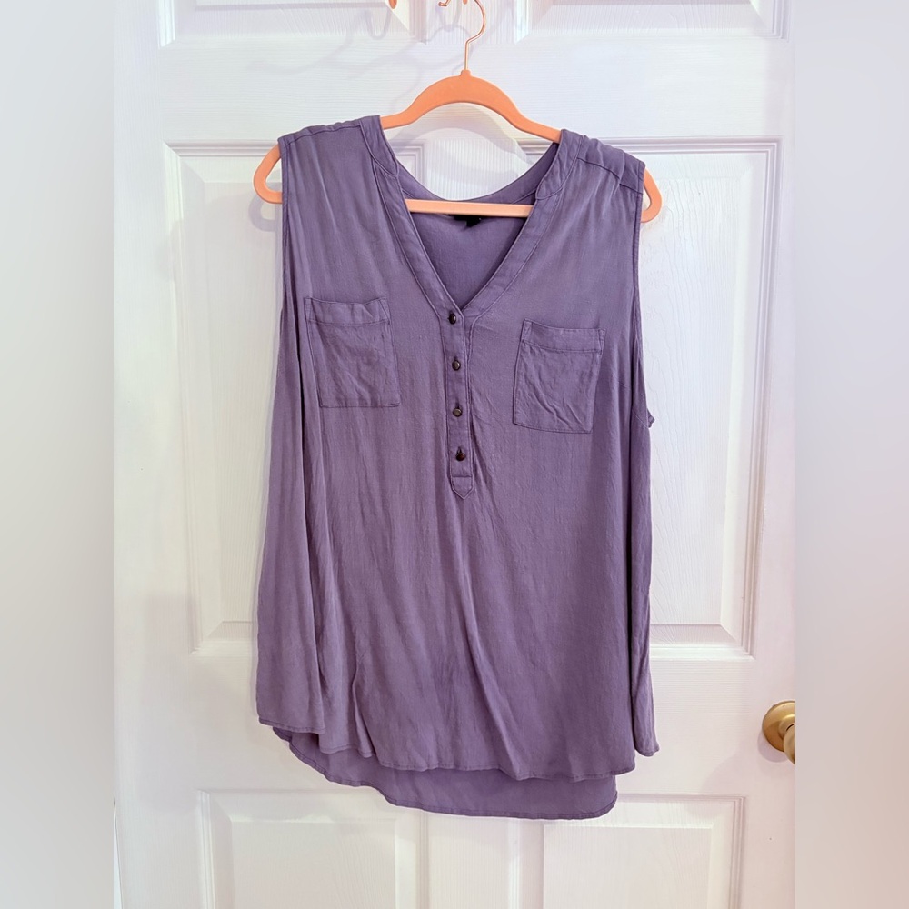 Torrid Harper Sleeveless Pullover Blouse